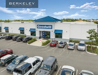Plus de détails pour 1499 SW Pine Island Rd, Cape Coral, FL - Local commercial à vendre