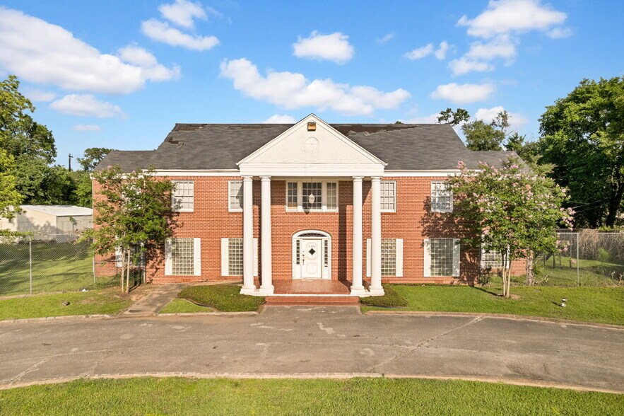 5151 Martin Luther King Blvd, Houston, TX à vendre - Photo principale – Image 1 sur 8