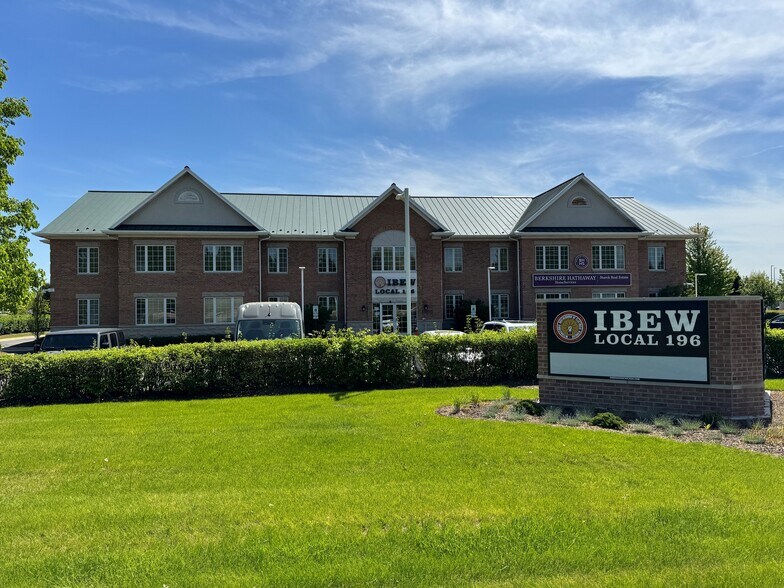 13300 IL Route 47, Huntley, IL à louer - Photo de l’immeuble – Image 1 sur 1