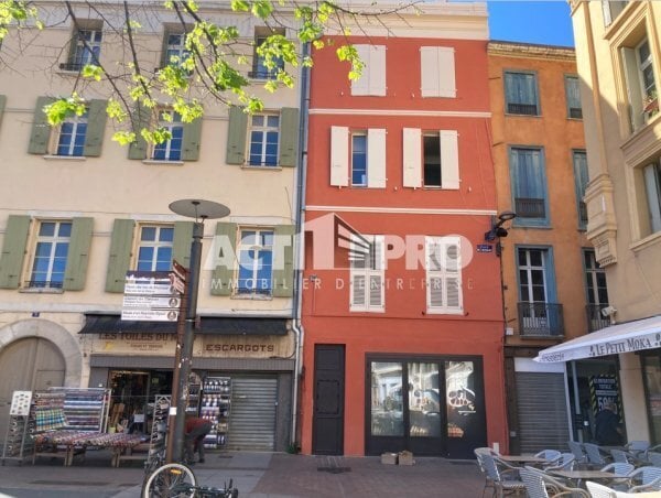 Local d’activités dans Perpignan à louer - Photo de l’immeuble – Image 2 sur 4