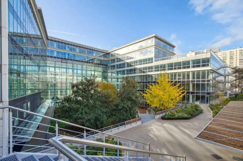 Bureau dans Charenton-le-Pont à louer - Photo de l’immeuble – Image 2 sur 5