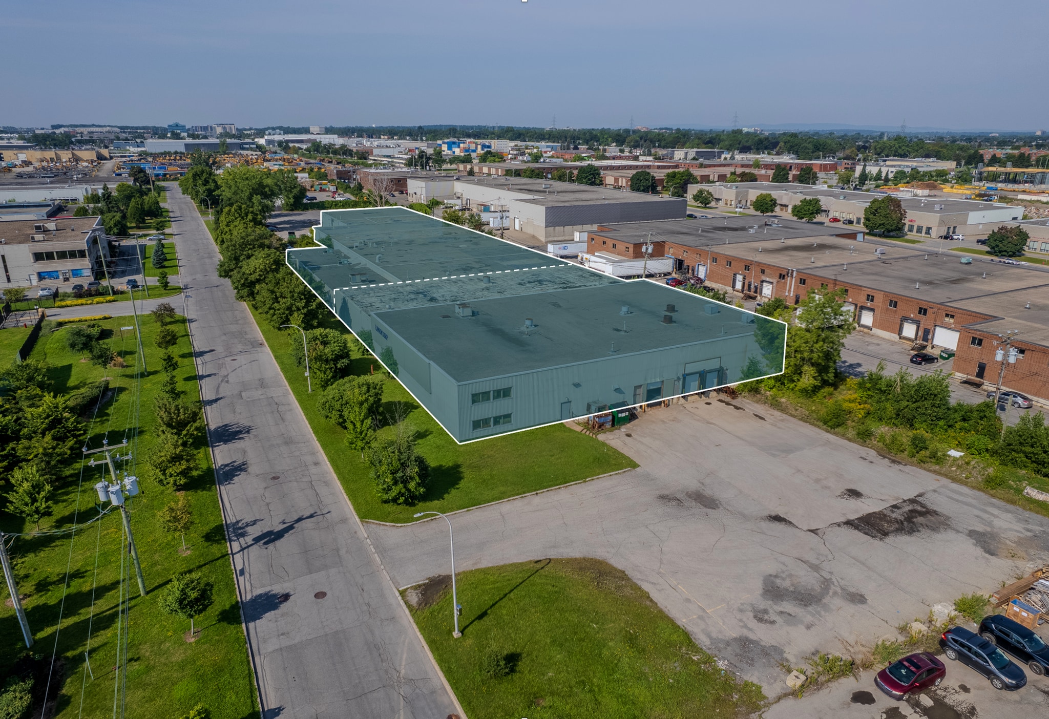 181 Av Oneida, Pointe-claire, QC à louer Aérien– Image 1 sur 22