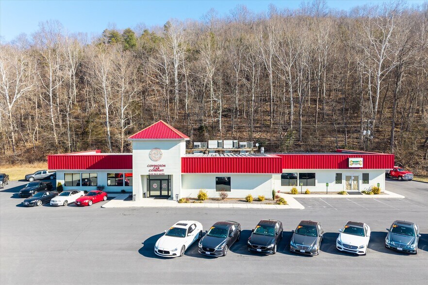912 Valley Ridge Rd, Covington, VA à vendre - Photo de l’immeuble – Image 2 sur 31