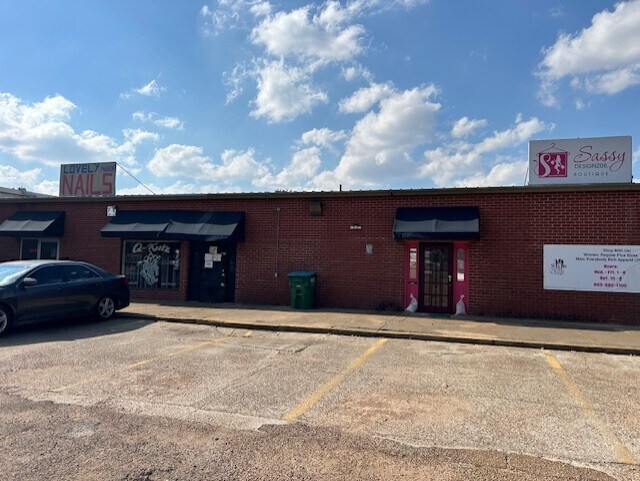 15th St, Yazoo City, MS à louer - Photo de l’immeuble – Image 2 sur 10