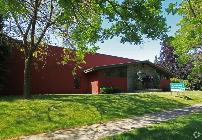 2200 E Genesee St, Syracuse, NY à louer - Photo principale – Image 1 sur 14