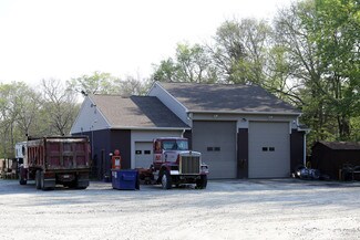 Plus de détails pour 68 Shepard Hill Rd, Killingly, CT - Industriel/Logistique à vendre