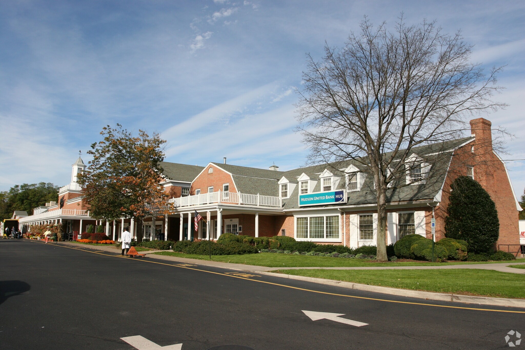 805-845 Franklin Lakes Rd, Franklin Lakes, NJ à louer Photo principale– Image 1 sur 24