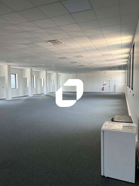 Plus de détails pour Bureau à louer