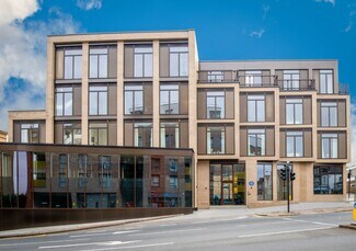 Plus de détails pour 452-454 Finchley Rd, Londres - Local commercial à louer