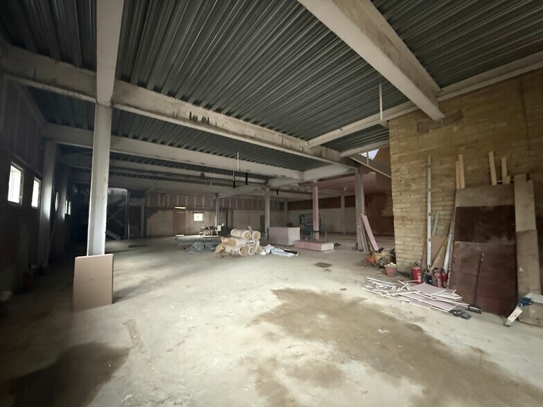 8-9 Station Clos, Potters Bar à vendre - Photo de l’immeuble – Image 2 sur 7