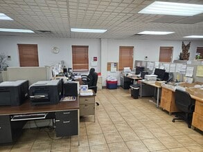 3411 62nd St, Woodside, NY à louer Photo intérieure– Image 2 sur 4