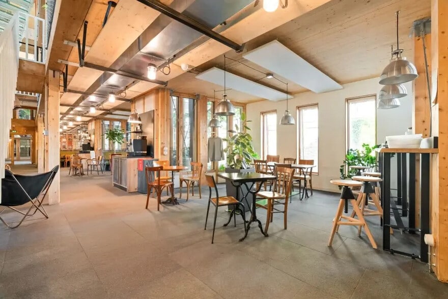 11 Rue Des Étangs Gobert, Versailles à louer - Photo de l’immeuble – Image 1 sur 7
