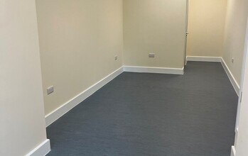 2-4 Skinner St, Newport à louer Photo intérieure– Image 2 sur 3