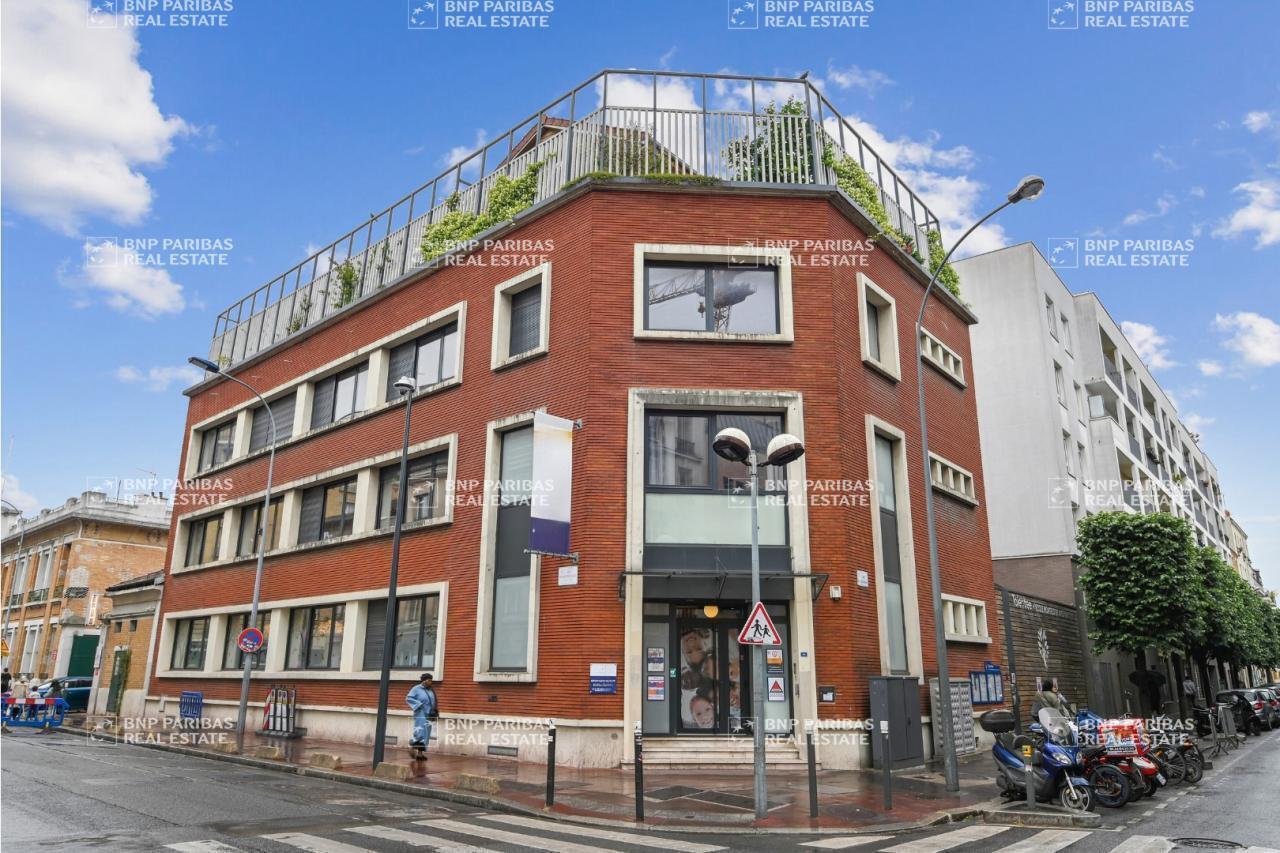 Bureau dans Saint-Ouen-sur-Seine à vendre Photo de l’immeuble– Image 1 sur 16