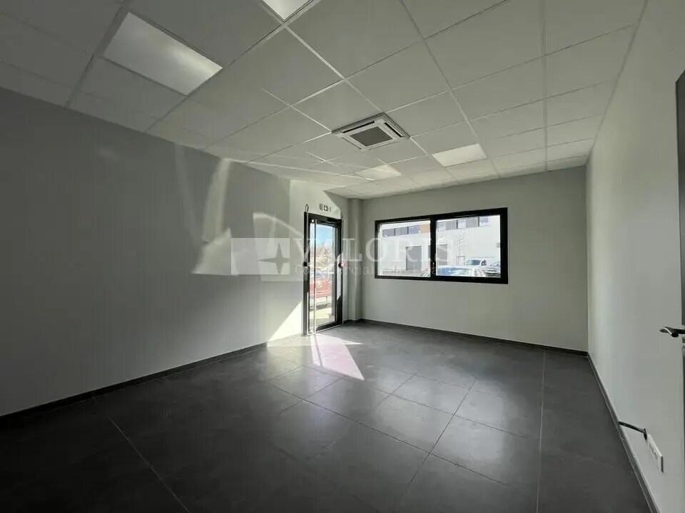 La Tour-de-Salvagny, RHO 69890 - Lot C-7 -  - Photo intérieure - Image 1 of 6