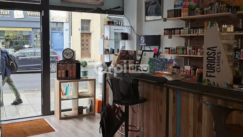 Local commercial dans Montluçon à louer - Photo de l’immeuble – Image 3 sur 9