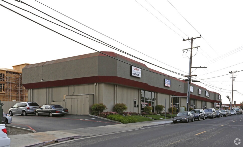 3295 El Camino Real, Santa Clara, CA à louer - Photo de l’immeuble – Image 3 sur 4