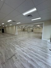 8030-8384 N Pines Blvd, Pembroke Pines, FL à louer Photo intérieure– Image 1 sur 10