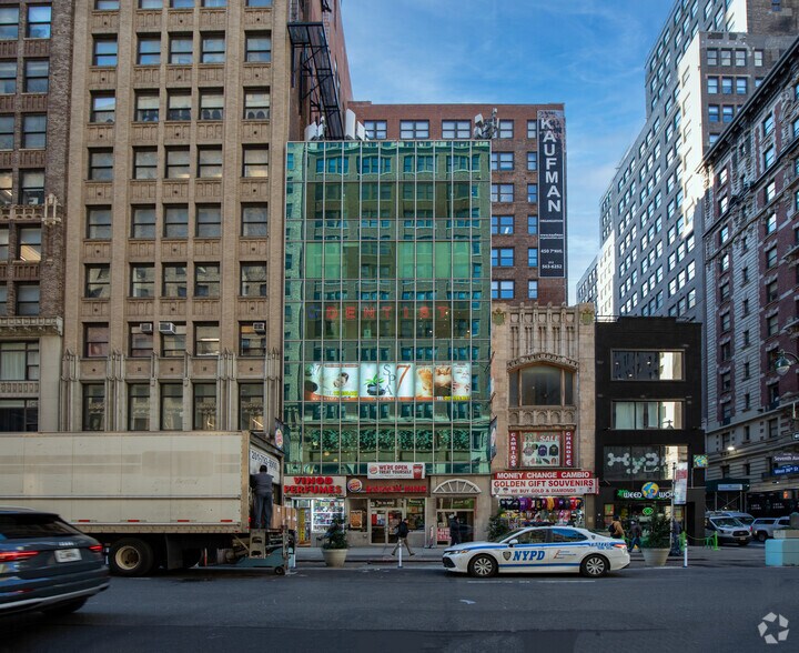 470-472 Seventh Ave, New York, NY à louer - Photo de l’immeuble – Image 2 sur 3