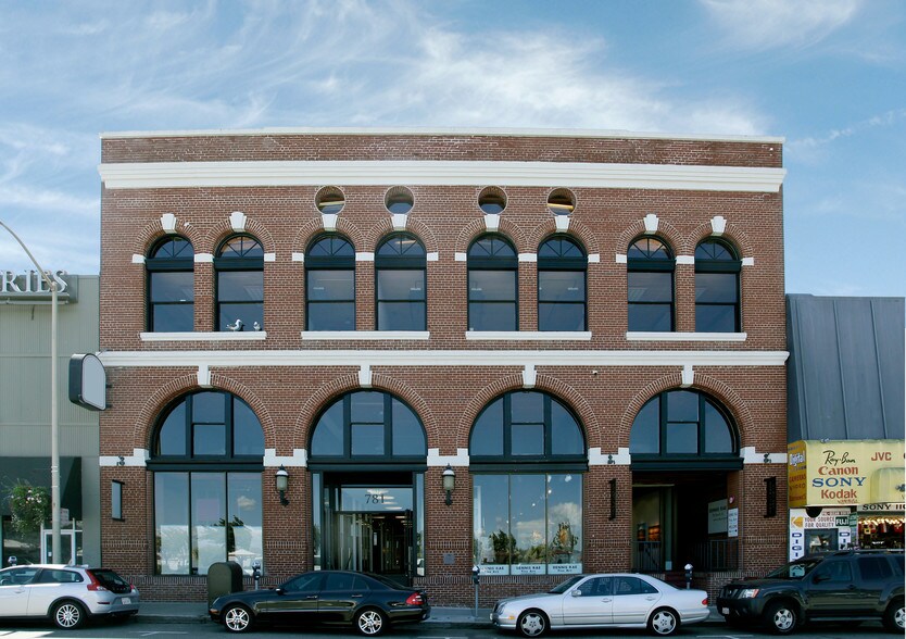 781 Beach St, San Francisco, CA à louer - Photo de l’immeuble – Image 2 sur 12