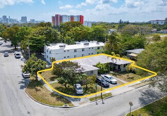 Plus de détails pour 5898 NE 4th Ct, Miami, FL - Logement à vendre