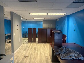 1101 N Kings Hwy, Cherry Hill, NJ à louer Photo intérieure– Image 1 sur 9