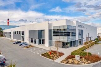 Plus de détails pour 8261 Fraser Reach Crt, Burnaby, BC - Industriel/Logistique à louer