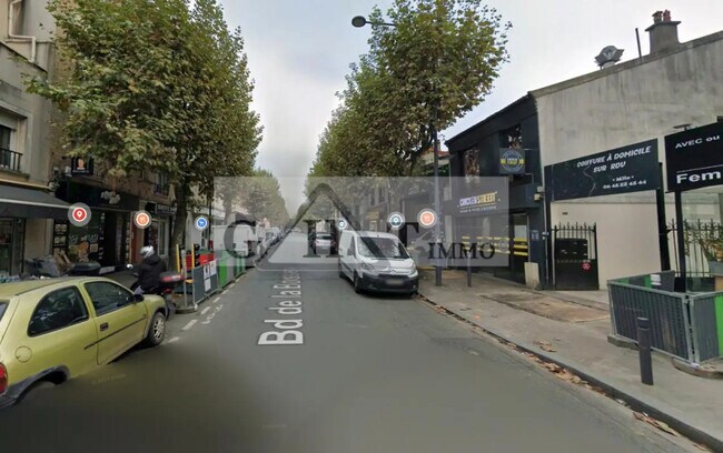 Plus de détails pour Local commercial à vendre