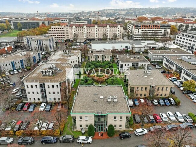 Plus de détails pour Bureau à louer