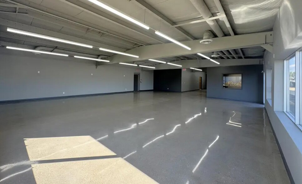 633 1st Ave, Monroe, WI à louer - Photo intérieure – Image 3 sur 40