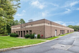 Plus de détails pour 1531-1563 Lincoln Ave, Holbrook, NY - Industriel/Logistique à vendre