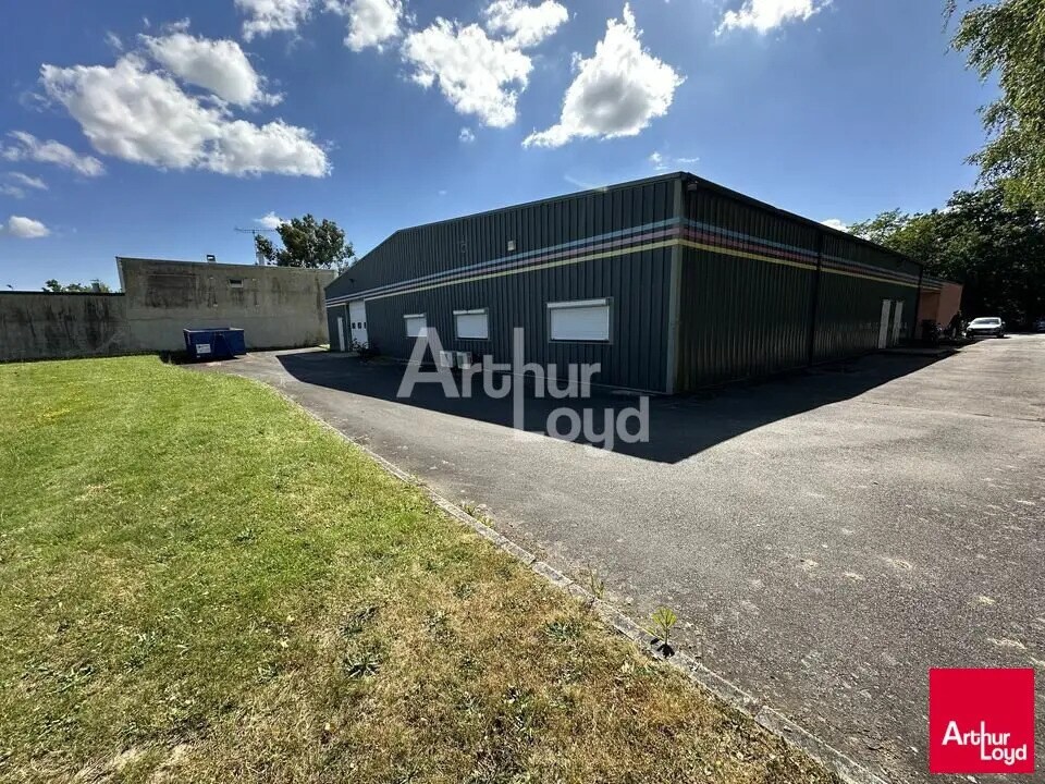 Local d'activités dans Betton à vendre Photo de l’immeuble– Image 1 sur 13