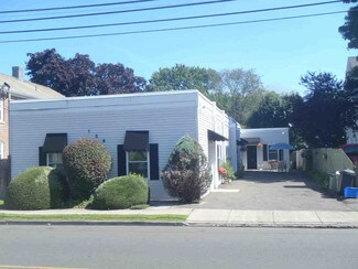 Plus de détails pour 124 Grasmere Ave, Fairfield, CT - Logement à vendre