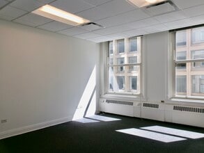 77 W Washington St, Chicago, IL à louer Photo intérieure– Image 1 sur 5