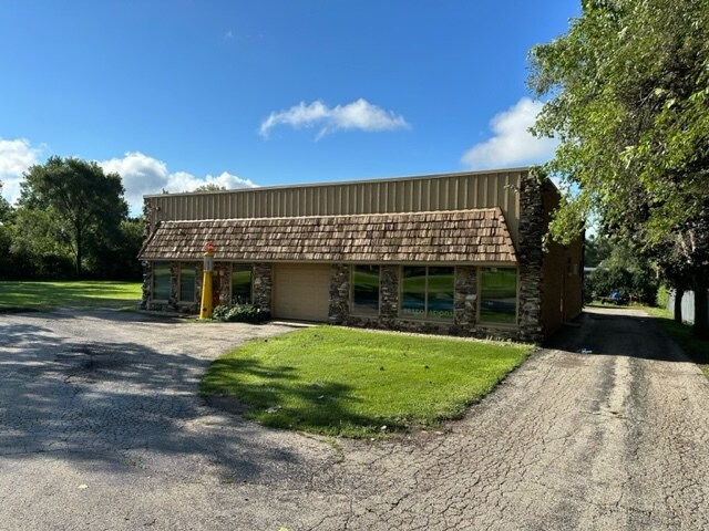 304 Jandus Rd, Cary, IL à vendre - Photo de l’immeuble – Image 2 sur 46