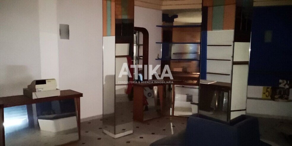 Local commercial dans València à louer - Photo de l’immeuble – Image 3 sur 5