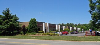 Plus de détails pour 11861 Canon Blvd, Newport News, VA - Industriel/Logistique à louer