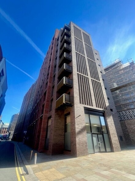 9 David Lewis St, Liverpool à louer - Photo principale – Image 1 sur 3