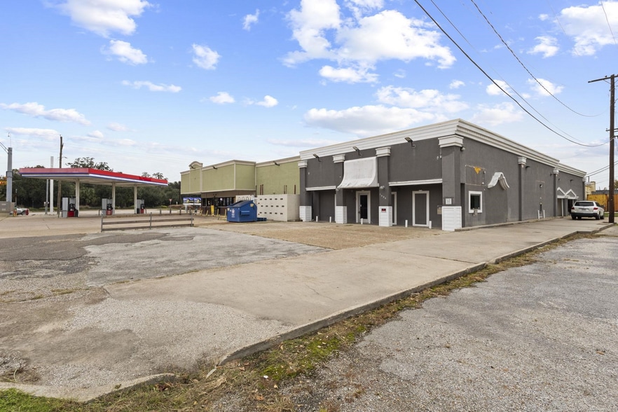 1610 W Park Ave, Orange, TX à vendre - Photo de l’immeuble – Image 2 sur 17