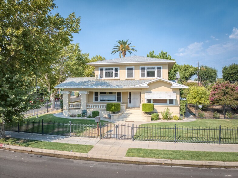807 N Van Ness Ave, Fresno, CA à louer - Photo de l’immeuble – Image 3 sur 15