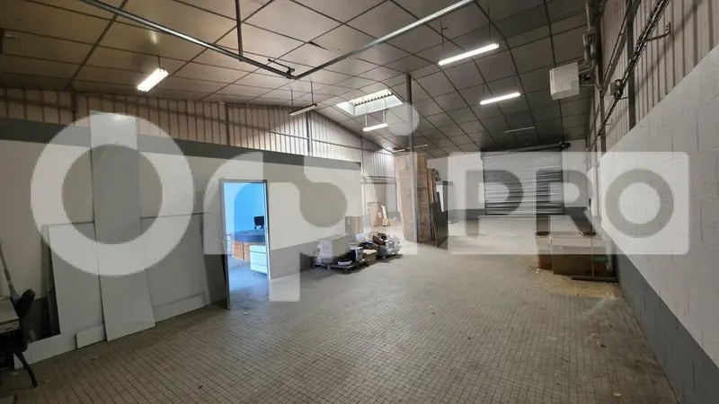 Local d’activités dans Soissons à louer - Photo intérieure – Image 2 sur 4