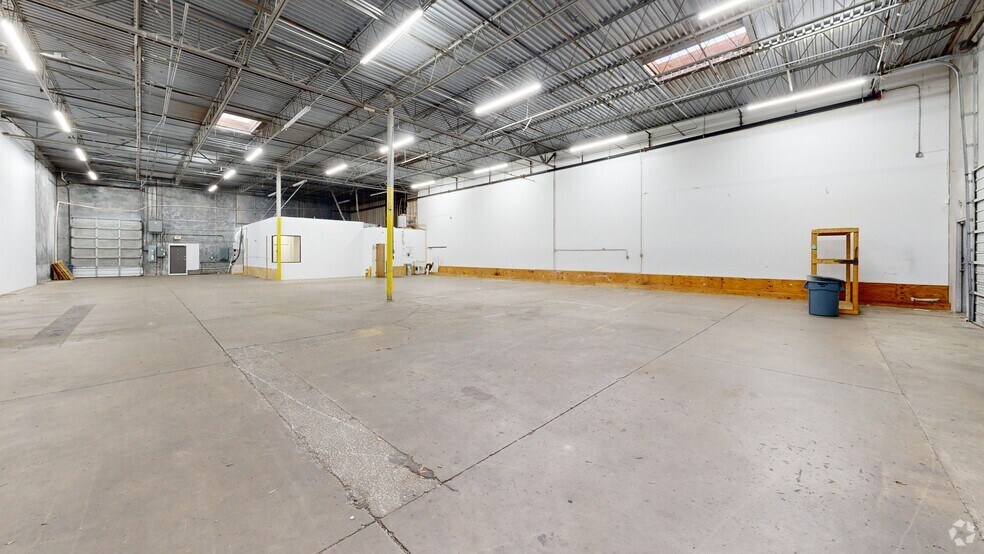 6600 Youngerman Cir, Jacksonville, FL à louer - Numérisation 3D Matterport – Image 2 sur 19