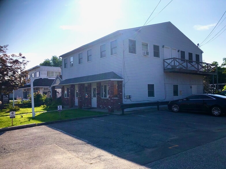 321 Main St, Cornwall, NY à louer - Photo principale – Image 2 sur 10