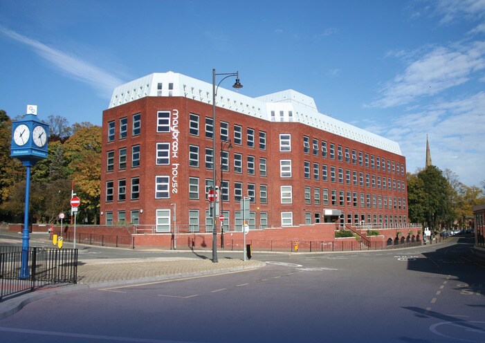 Queensway, Halesowen à louer - Photo de l’immeuble – Image 2 sur 17