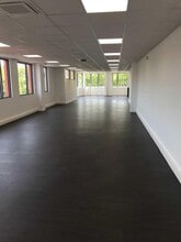 21 Avenue De Norvège, Villebon-sur-Yvette à louer Photo intérieure– Image 2 sur 4