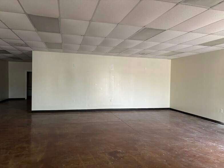 1610 E Tyler St, Harlingen, TX à louer - Photo de l’immeuble – Image 3 sur 25