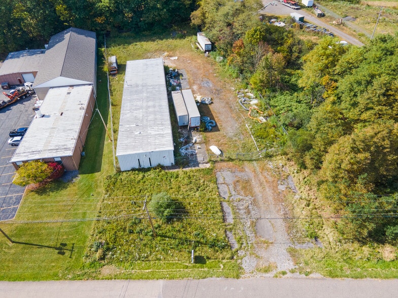 3050 Gale Dr, Hubbard, OH à vendre - Aérien – Image 2 sur 7
