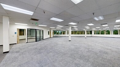 225 W Hospitality Ln, San Bernardino, CA à louer Numérisation 3D Matterport– Image 1 sur 6