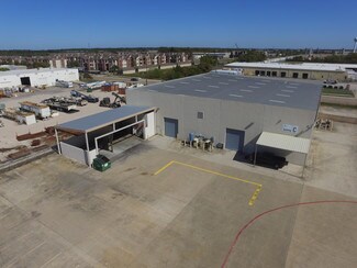 Plus de détails pour 18155 Chisholm Trl, Houston, TX - Industriel/Logistique à vendre