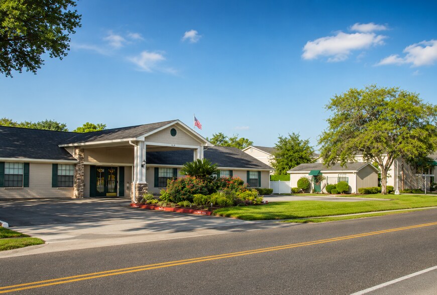 5128 Pine Ave, Pasadena, TX à vendre - Photo de l’immeuble – Image 2 sur 13